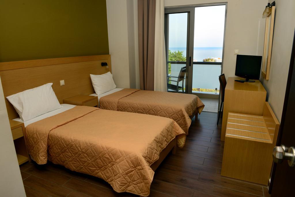 Ionion Hotel Kyparissia Pokoj fotografie