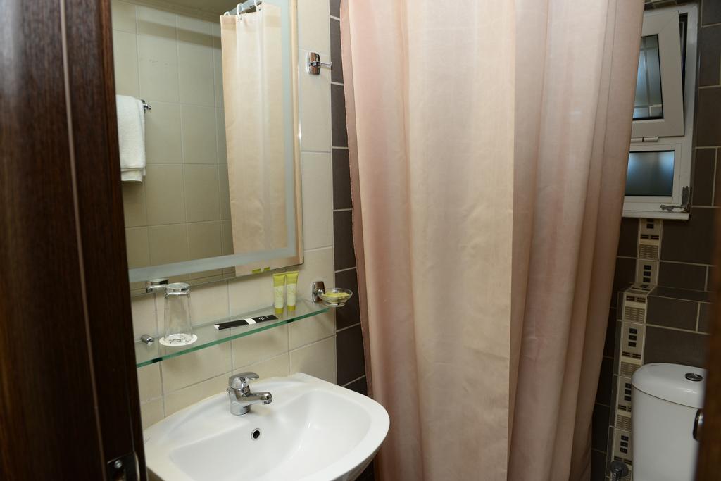 Ionion Hotel Kyparissia Exteriér fotografie